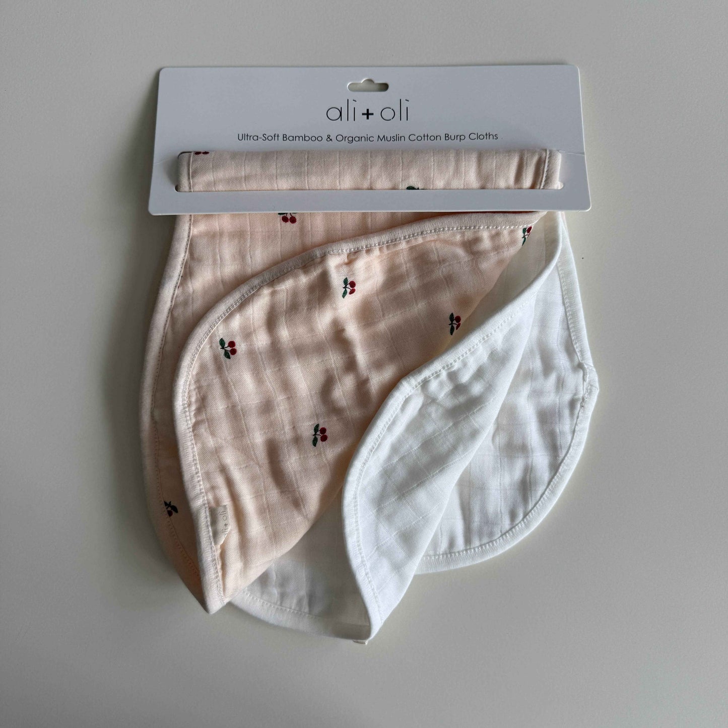 Bamboo Muslin Burp Cloth Set 2-Pack (Cherry-White)
