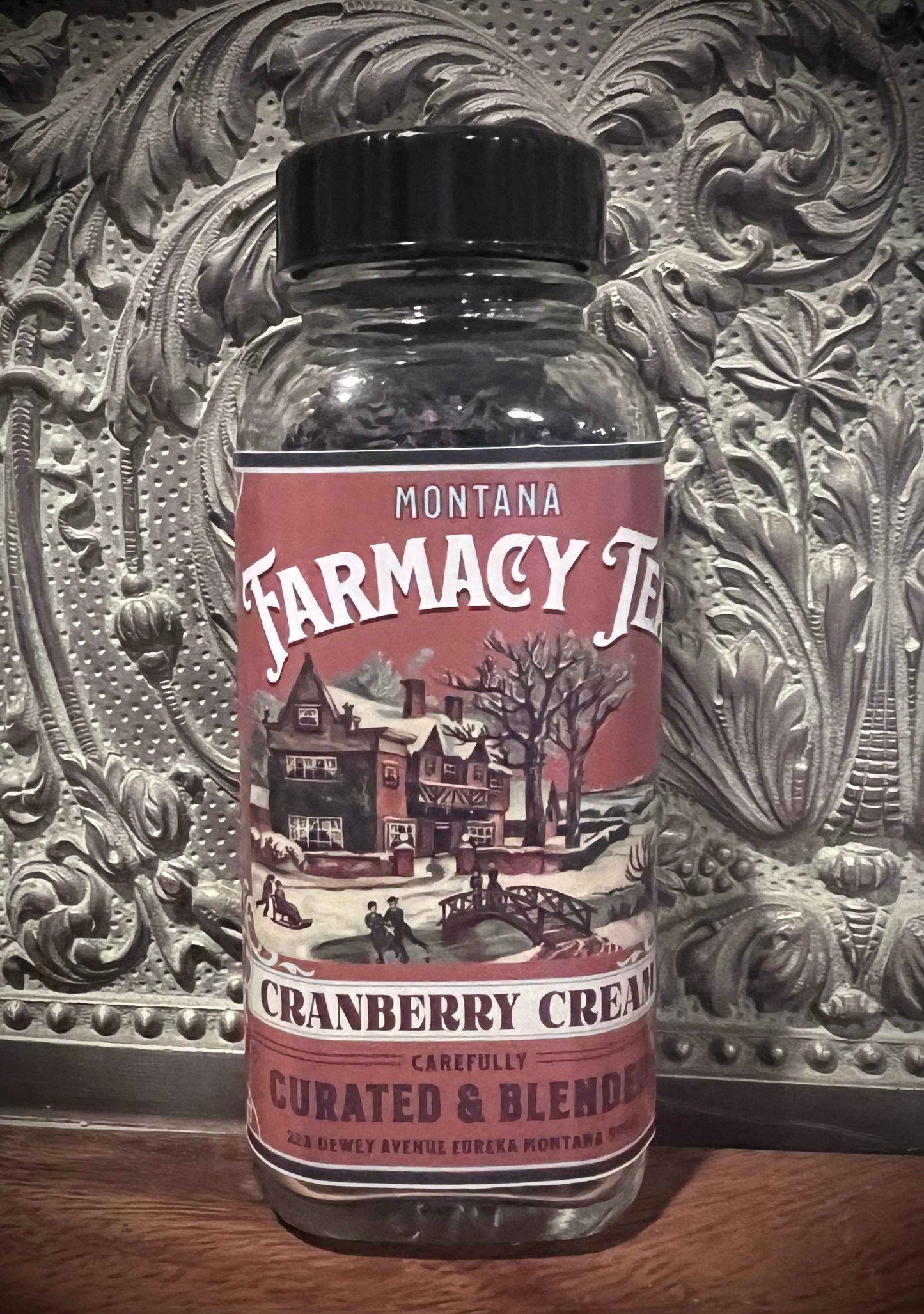 Montana Farmacy - Cranberry and Cream Vintage Holiday/ Christmas Tea