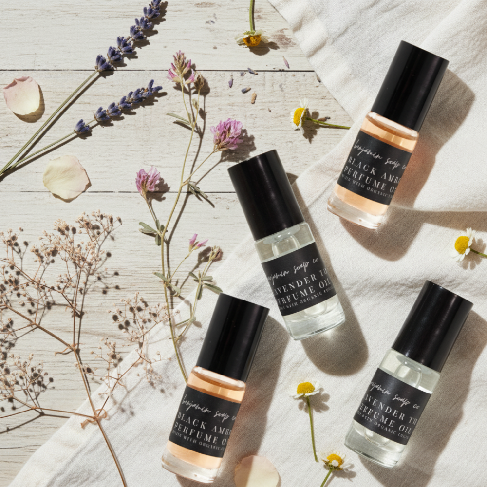 Mini Perfume Oil: White jasmine - 3 Feathers Design and Graphics & 3 Feathers Mercantile