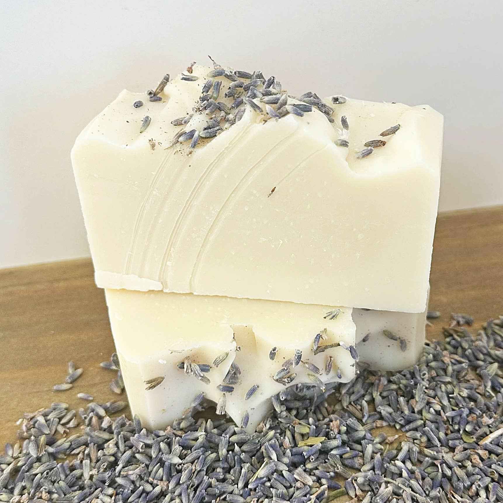 Wild Herb:Sweet Dreams Natural Organic Soap Bar Topped with Lavender