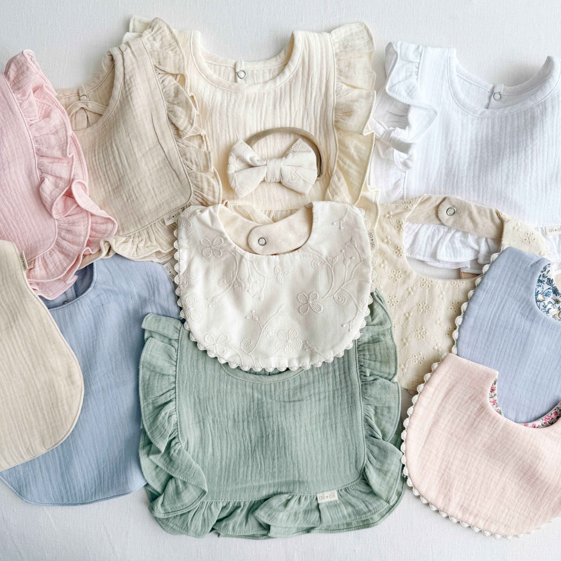 Muslin Cotton Ruffle Baby Bib (Sand)